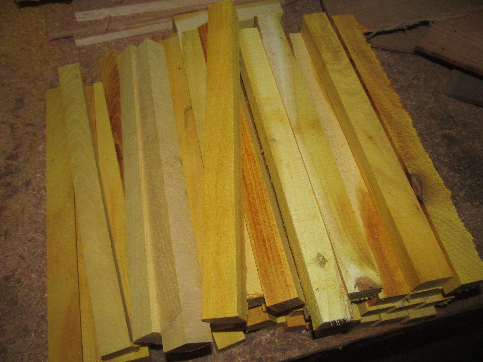 LOT 20 LONG OSAGE ORANGE TURNING LATHE PEN BLANKS LUMBER WOOD 1